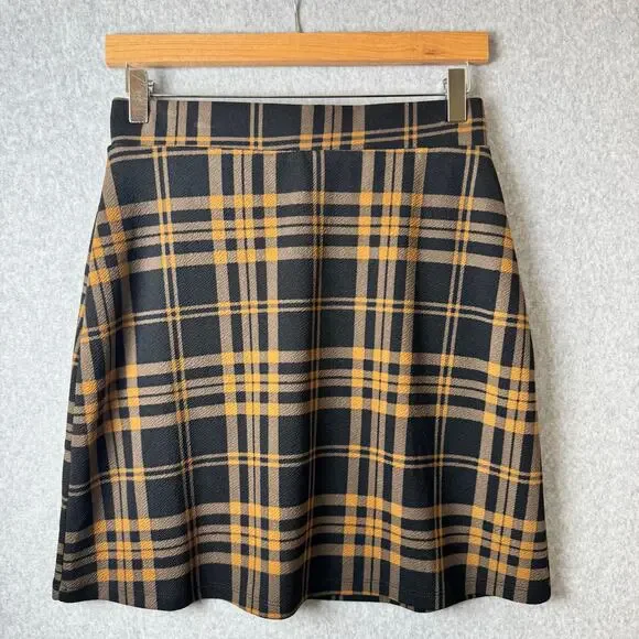 Le lis Plaid Mini Skirt Womens Size Small Academia Preppy Punk Goth Yellow Black - Picture 12 of 13